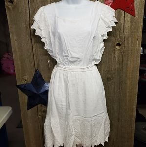 White lace detail dress